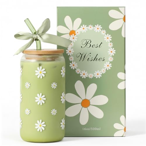 KMCCUMBER Cute Glass Matcha Cup with Lids and Straws, Teen Girl Birthday Gifts Daisy Iced Coffee Cups, Sage Green Aesthetic Mug Tumbler for Mothers Day Christmas Valentines Coffee Lover 16oz