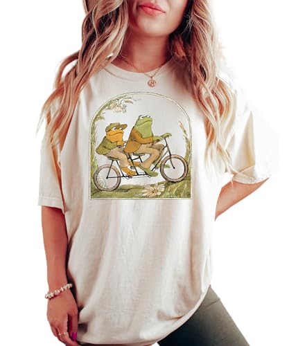 Frog Shirt Toad Cottage Core Tshirt Classic Book Lover T-shirt Gift for Reader Cottagecore Vintage Shirt for Teacher Shirt