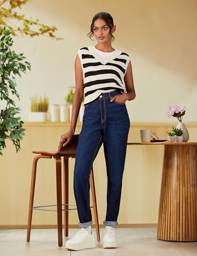 Image of Levi's Women's High Rise 80's New Mom Relaxed Tapered Fit Jeans