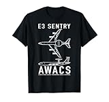 Klassisch geschnitten, doppelt genähter Saum.