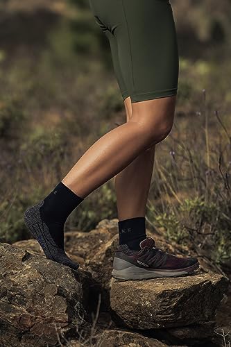 Image of FALKE Women's TK2 Explore Cool Hiking Socks, 1 Pair