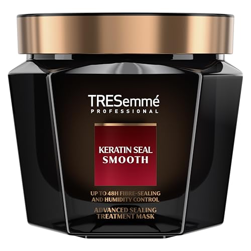 TRESemme Keratin Seal Smooth Mask hair treatment for frizz-defying smoothness 300 ml