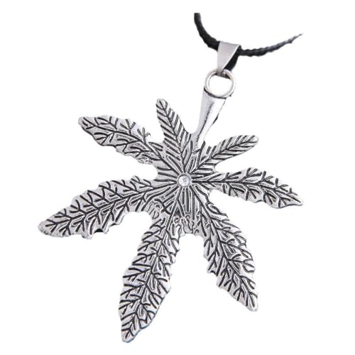 Collier feuille d'érable homme pour affirmer son style urbain