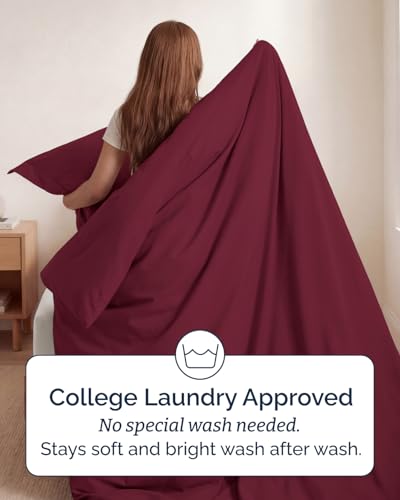 Image of Duvet Cover Twin /Twin XL Size - 2 Piece Set with Zipper Closure - Burgundy | Extra Soft Twin /Twin XL Duvet Cover 68 inch x 90 inch with 1 Pillow Sham, Hotel Luxury w / Zipper Closures & Ties, Comfy & Breathable