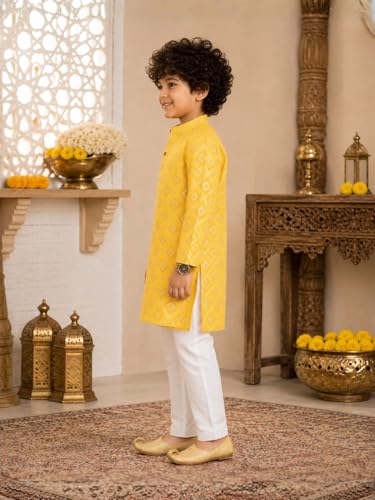 Image of superminis Boys Silver Foil Printed Kurta, Round Collar, Full Sleeves With White Pyjama Cotton Kurta Set