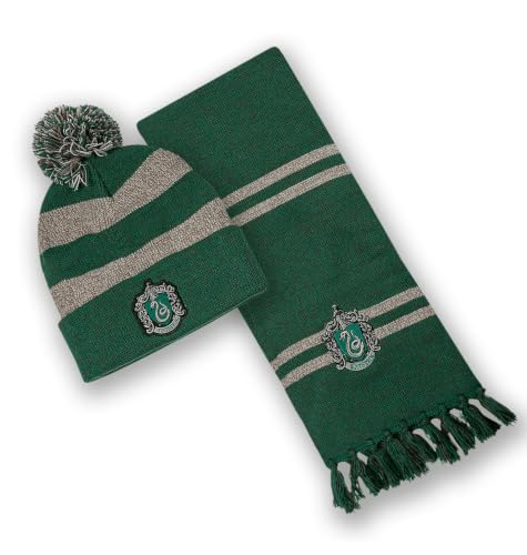 Image of Harry Potter Slytherin Adults Hat and Scarf Winter Set