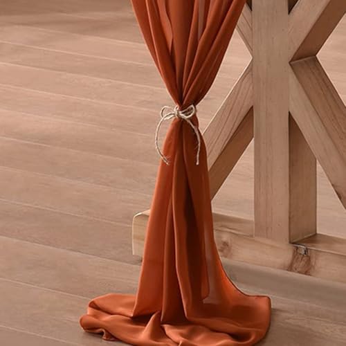 Voilage de chaise de mariage vert en mousseline pour une ambiance romantique et poétique