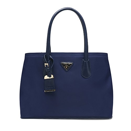 Grand sac vintage contre le désordre quotidien : le sac à main féminin ultime
