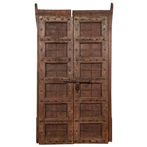 MATERIALI - Realizzata interamente in legno massello e ferro, la porta legno esterno e interno, è un pezzo resistente e durevole nel tempo