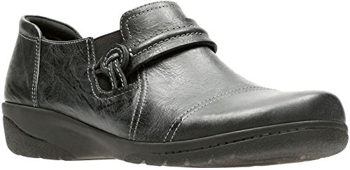 Image of Clarks Women's Cheyn Madi Pull-On Loafers