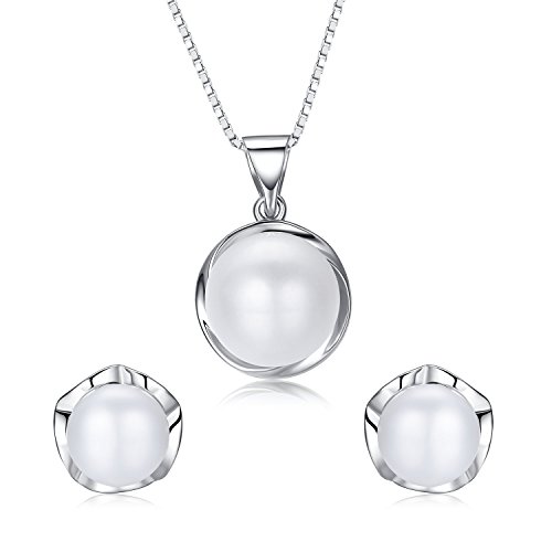 DIAMOVI Stunning Flawless Pearl Stud Earrings & Silver Chain Pendant Set| Natural, Flawless Freshwater Pearl & 925 Sterling Silver| The Most Unique Fashion Jewelry Set (1 | White Pearls)