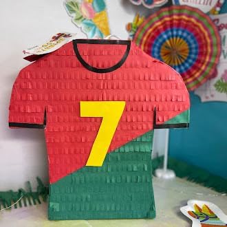 APINATA4U Soccer Jersey Pinata, Sports Theme Party Favor, Football Players Gift, Sports Birthday Tee, Soccer Party Handmade Jersey Pinata, Kids Birthday Party Decor, Game Day Team Celebration Shirt