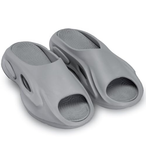 Image of ATOM Spaceman Slip-On Clogs