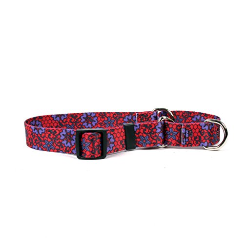Image of Yellow Dog Design Red Lace Flowers Dog Collar, X-Small-3 /8 Wide and fits Neck Sizes 8 to 12 inch