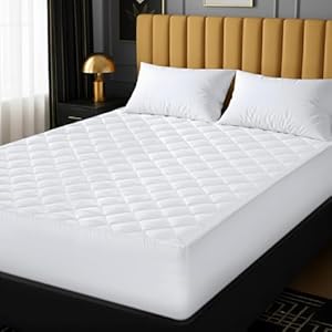 Utopia Bedding Quilted Mattress Protector, Breathable Mattress Pad, Deep Fitted Cover (White, European Single - 90 x 200 + 30 cm)