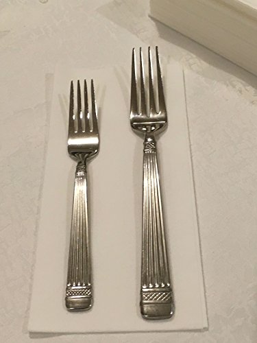 Disposable Guest Towels / Dinner Napkins - 100 Pack.- Elegant, Super Soft & Absorbent - Dining, Entertaining, Weddings, Breakroom, Powder Room. Made In Usa #TOP3