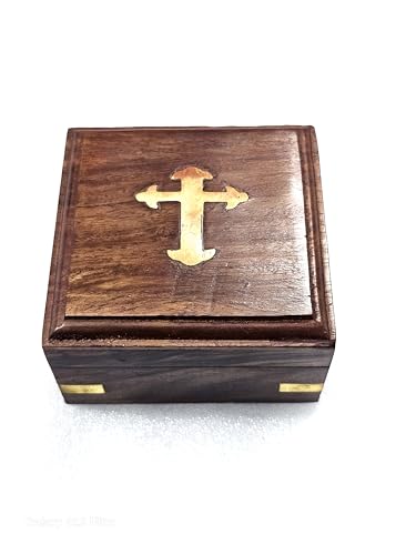 Vintage Brass Compass with Engraved Quote – “Go Confidently in The Direction of Your Dreams” – Nautical Compass with Chain & Rosewood Box – Graduation, Retirement Gift for Him or Her - Thumbnail 5
