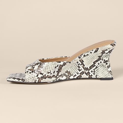 Image of Amazon Essentials Women's Wedge Sandals
