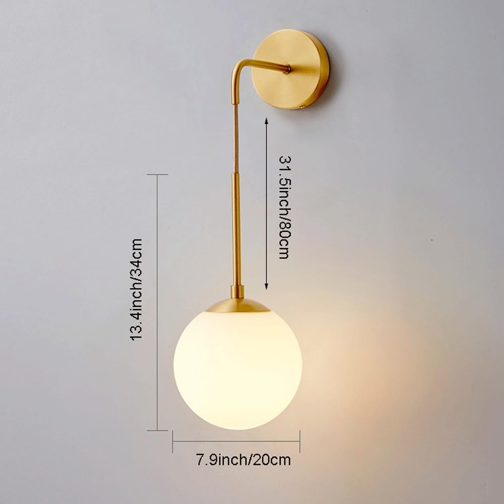 Lampa ścienna ze szkła kulowego