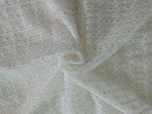 Tissu de broderie en organza 112 cm pour haute couture et voilages délicats