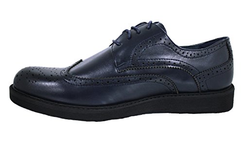 Zapatos francesine de piel sintética azul para un look masculino impecable