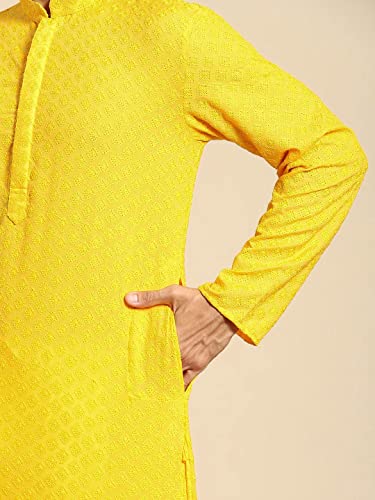 Image of Rajubhai Hargovindas Men Pure Cotton Chikankari Embroidered Straight Kurta