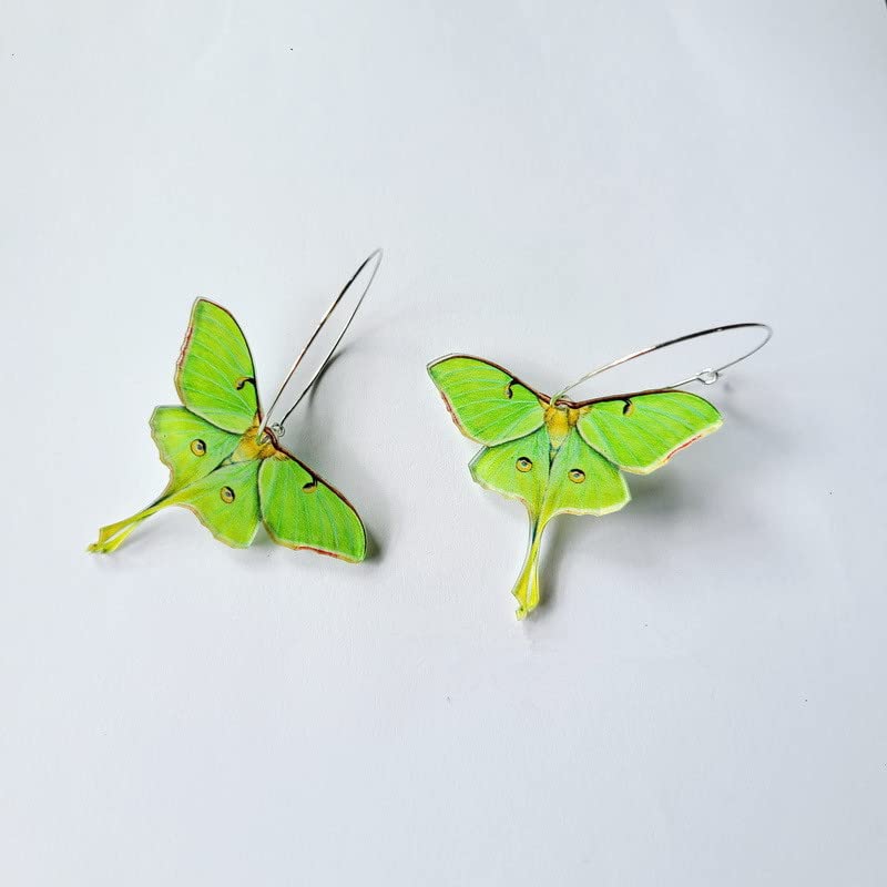 Pingyongchang 4 Pairs Butterfly Colorful Acrylic Earrings Cute Insect Moth Wing Earrings for Women Summer Vacation Jewelry2