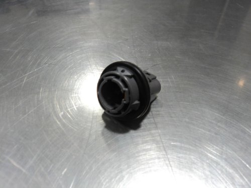 Mazda 3, 5, 626, MPV, Protege & Protege5 New OEM front turn signal light socket