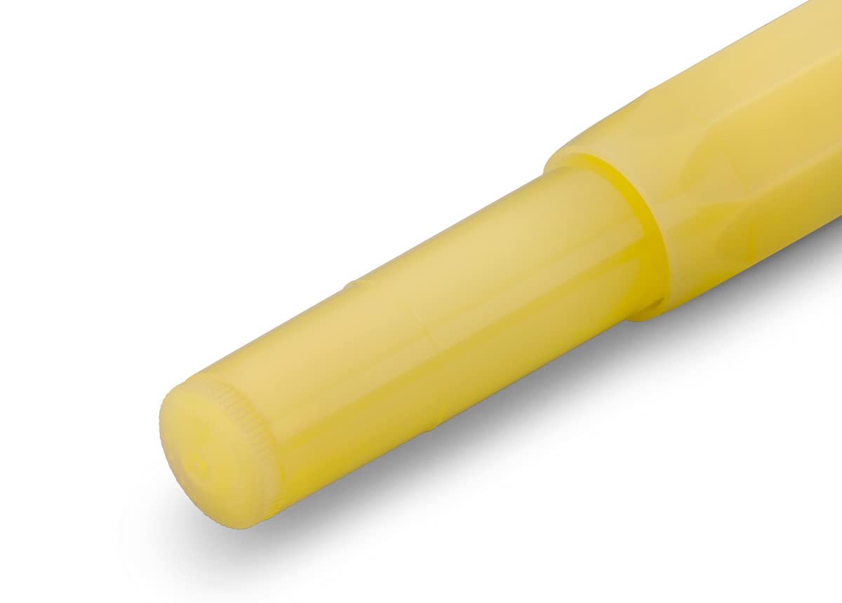 Kaweco FROSTED SPORT Füllhalter Sweet Banana I Premium Füllfederhalter für Tintenpatronen mit hochwertiger Stahlfeder I Füllfederhalter 13 cm I Füller in Gelb I Federbreite: EF (Extra Fein)