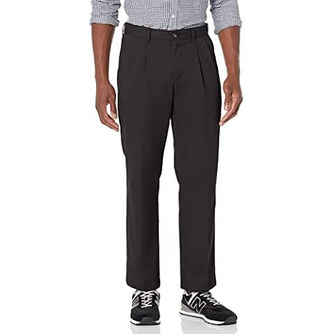 Amazon Essentials Men's Classic-Fit Chino Pant Cover