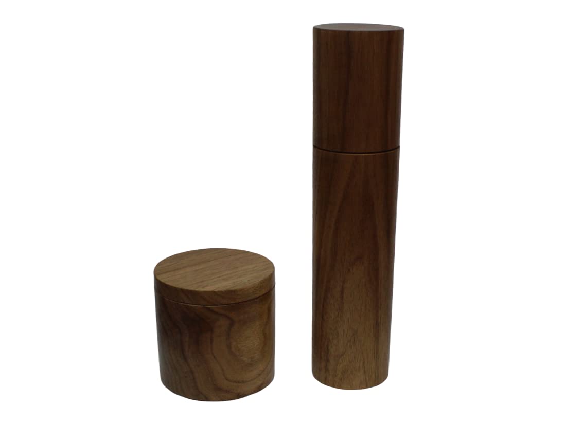 Set of Artisanal pepper mill and salt cellar, wooden salt and pepper