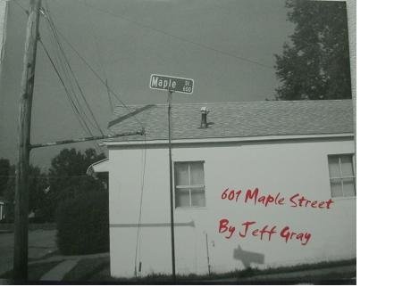 601 Maple Street 0980054702 Book Cover