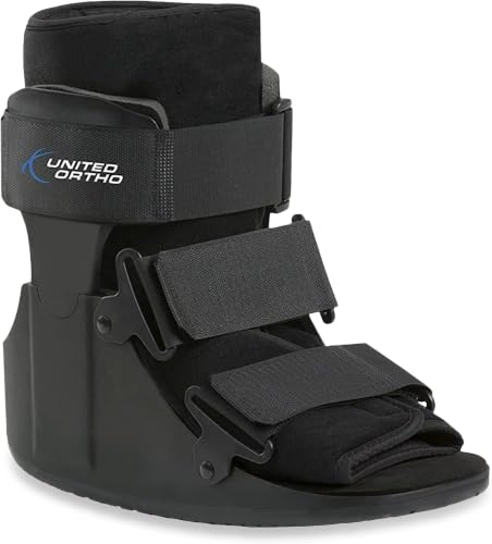 Image of United Ortho USA14011 Short Cam Walker Fracture Boot, Extra Small, Black (Pack of 8)