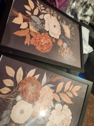 Art sur toile de fleurs au style dark academia et esthétique antique