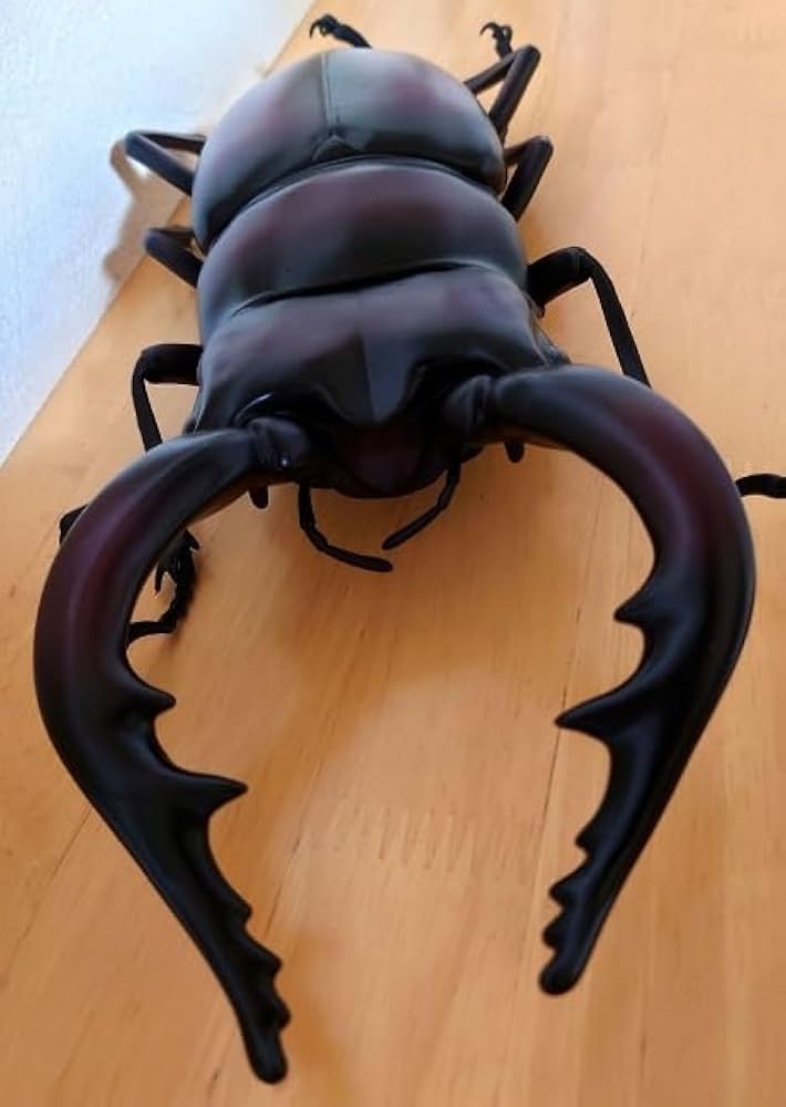 フィギア　昆虫　ヒラタクワガタ　特大　極めて精巧 Amazon.co.jp: MEGA クワガタ 30cm！ 昆虫 フィギュア