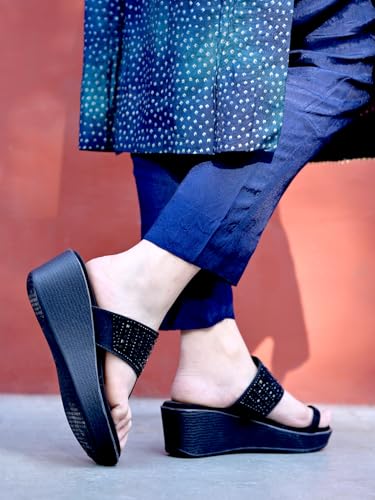 Image of Shoetopia Classic Heeled Kolhapuri For Women & Girls