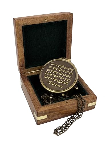 Brújula Vintage de Latón con Cita Grabada – “Go Confidently in The Direction of Your Dreams” – Brújula Náutica con Cadena y Caja de Madera de Rosal – Regalo para Graduación o Jubilación para Él o Ella miniatura 7