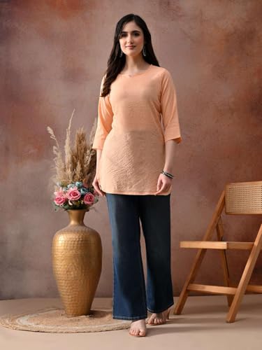 Image of Amazon Brand - Tavasya Women Pure Cotton Katha Plain Short Regular Fit Kurti |Short Top| Solid Casual Tunic