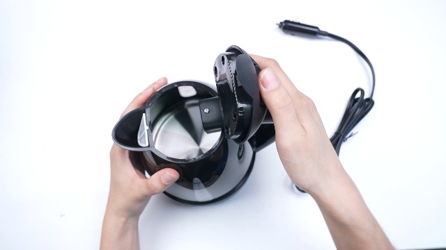 Hervidor eléctrico portátil 12V 1L para auto miniatura 7