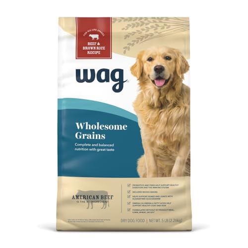 Image of Amazon Brand - Wag Dry Dog Food, Beef and Brown Rice, 5 Pound (Pack of 1)