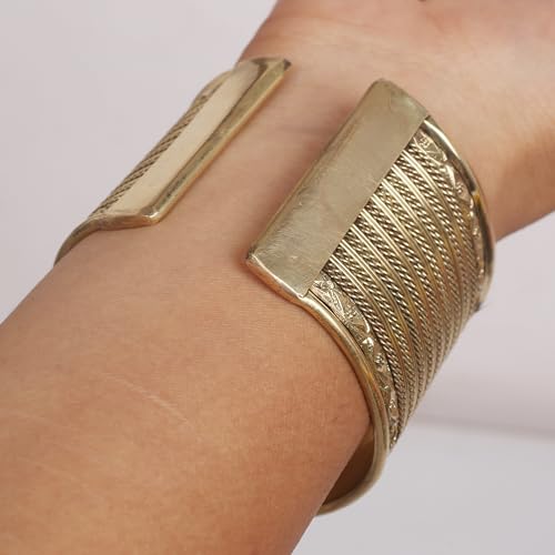 Image of Touchstone Indian Bollywood Desire Brass Base Exotic Workmanship Free Size Cuff Bracelet in Antique Gold Or White Or Copper Tone for Women.