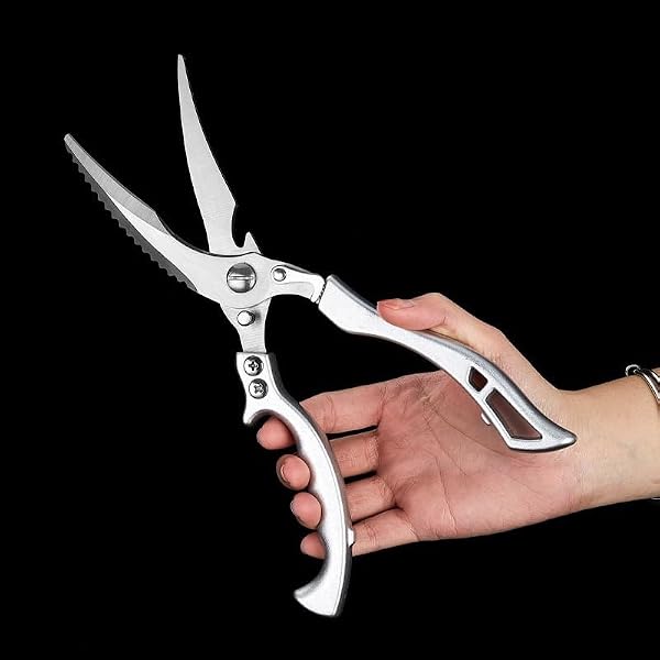 Wah Shing Yuen Heavy Duty Stainless Steel Kitchen Scissors, Professional Cooking and Poultry Shears for Bones, Turkey, Meat, Fish and Vegetables, 1-Pack by Wah Shing Yuen - Image 5