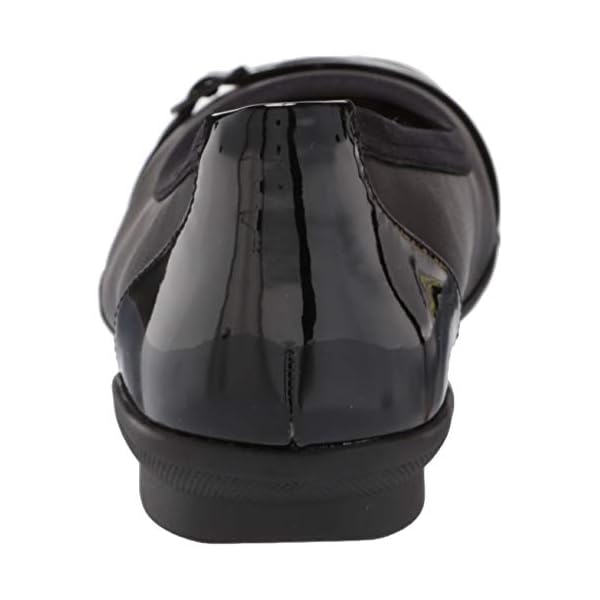 Clarks-Womens-Sara-Tulip-Ballet-Flat Clarks Women's Sara Tulip Ballet Flat, Black Leather/Patent Combi, 7