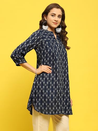 Image of Shree Women Liva (Rayon) White Floral Print Kurta