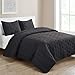 VCNY Home Grey Quilt Set for Queen Bed, 3-Piece Bedspread Coverlet and Shams, Soft Bedding Comforter Alternative for All Seasons (Kaleidoscope, Full/Queen)