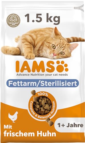 IAMS Sterilised Katzenfutter trocken mit Huhn - Trockenfutter für sterilisierte / kastrierte Katzen ab 1 Jahr, 1,5 kg