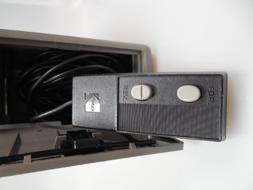 Kodak(R) Ektagraphic III E Plus Slide Projector - Thumbnail 3