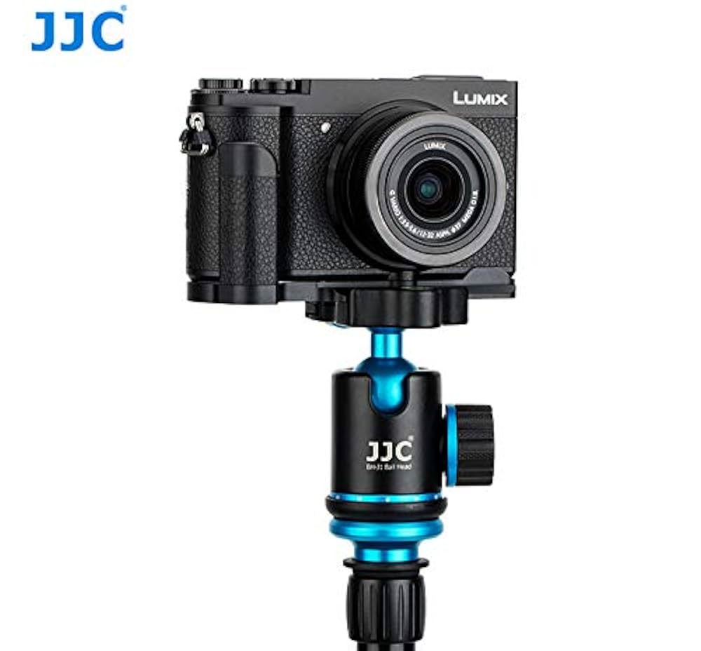【美品】GX7MK2 ボディ ＋ ハンドグリップ & サムレスト付属 美品】GX7MK2 ボディ ＋ ハンドグリップ & サムレスト付属 Lumix
