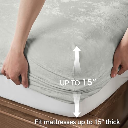 BEDELITE Velvet Fitted Sheet and Pillowcase Set, Luxury Soft Fuzzy Bottom Sheet with Reinforced Elastic Corner Straps, Deep Pocket up to 15 Inch, 1 Fitted Sheet and 1 Pillowcase (Twin XL, Light Grey)