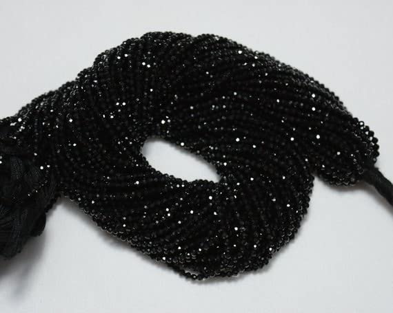 Perles de spinelle noire 2mm pour remplacer les éléments synthétiques de vos bijoux